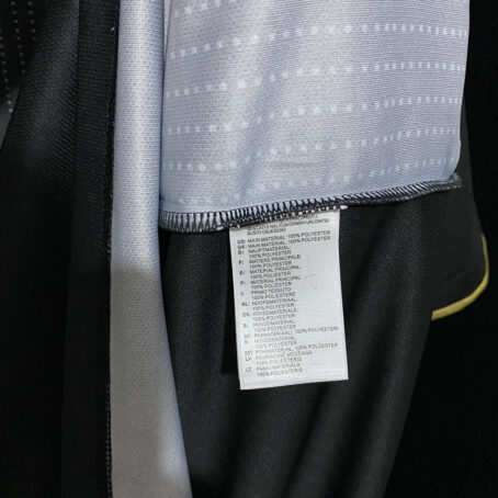 Camisa Bayern de Munique - Preta e Dourado 21/22 - Imagem 4