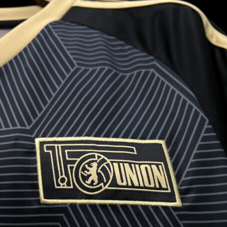 Camisa 1. FC Union Berlin - Preta Edição Especial 23/24 - Imagem 6