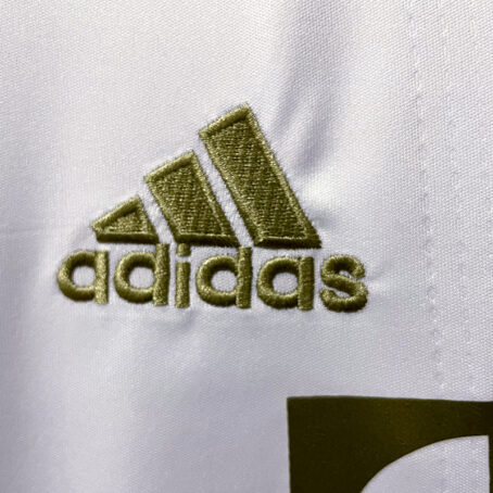 Camisa Bayern de Munique - Branca 22/23 - Imagem 8