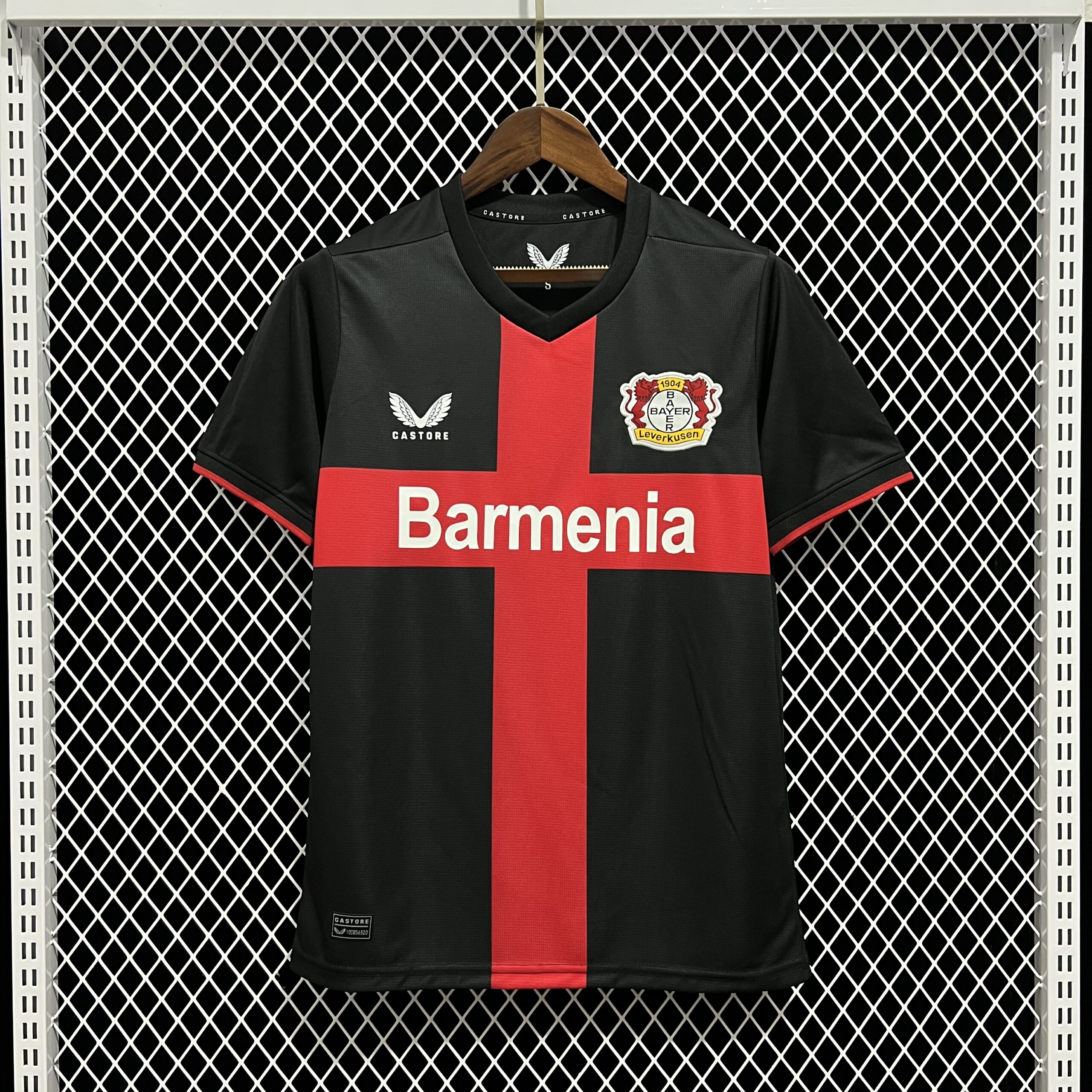 Camisa Bayer 04 Leverkusen – Preta 23/24