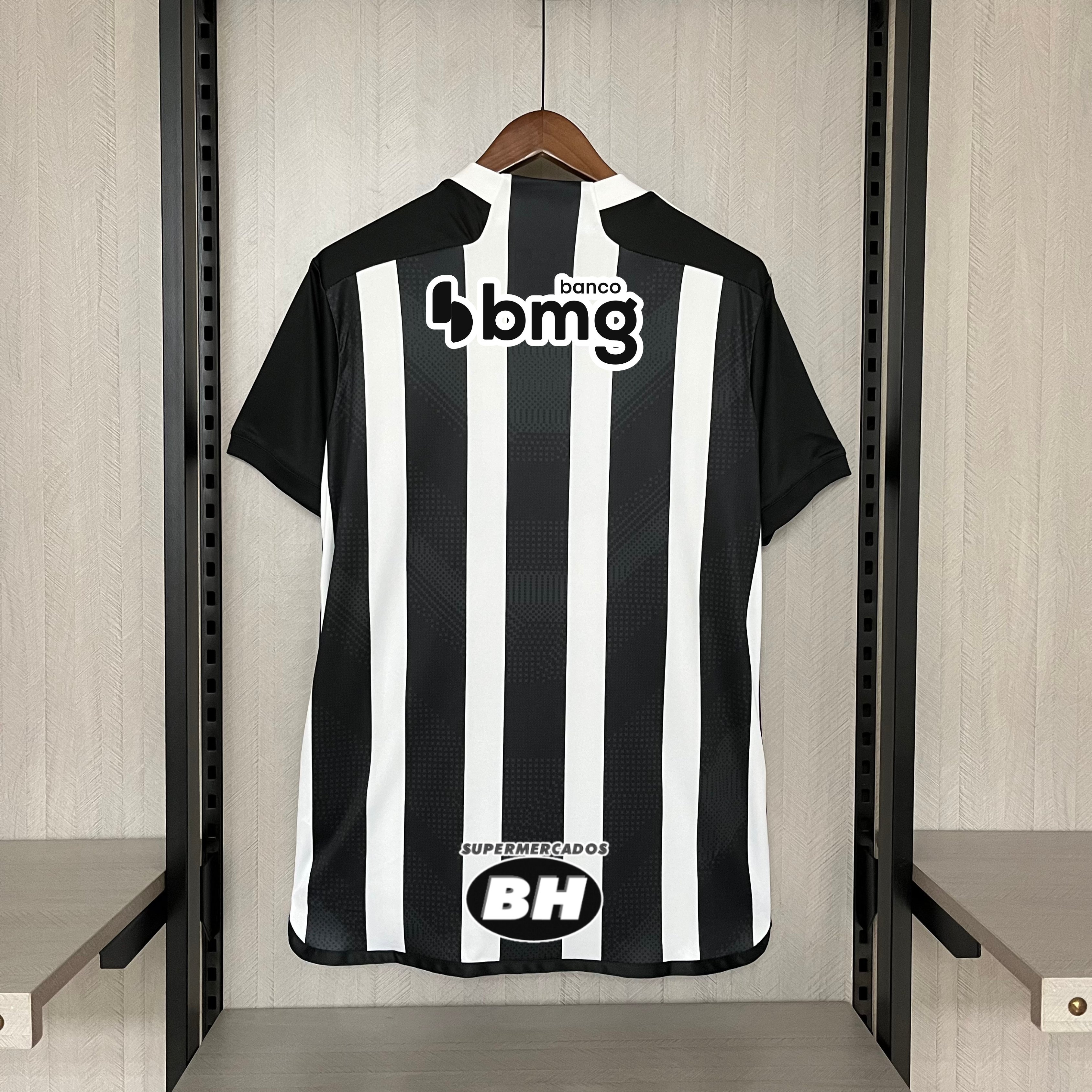 Camisa Atlético Mineiro – Patrocínio – Preta/Branca – 24/25