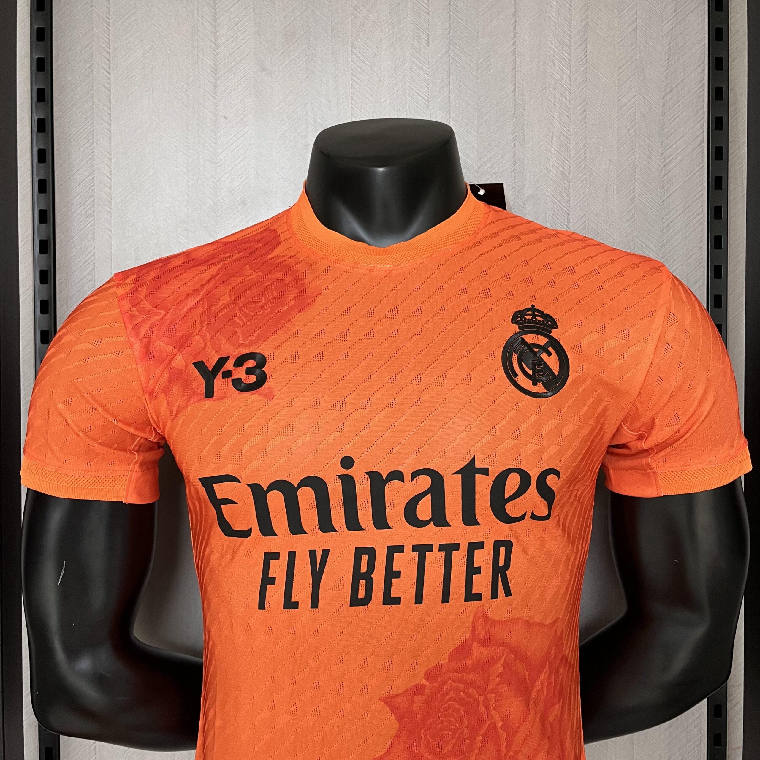 Camisa Real Madrid Y3 – Modelo Jogador – Rosa Laranja – 24/25