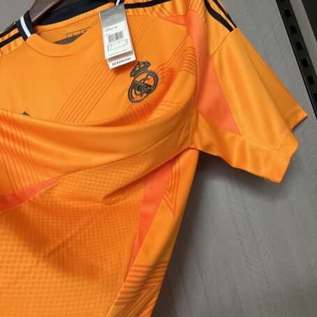 Camisa Real Madrid - Laranja 24/25 - Imagem 8