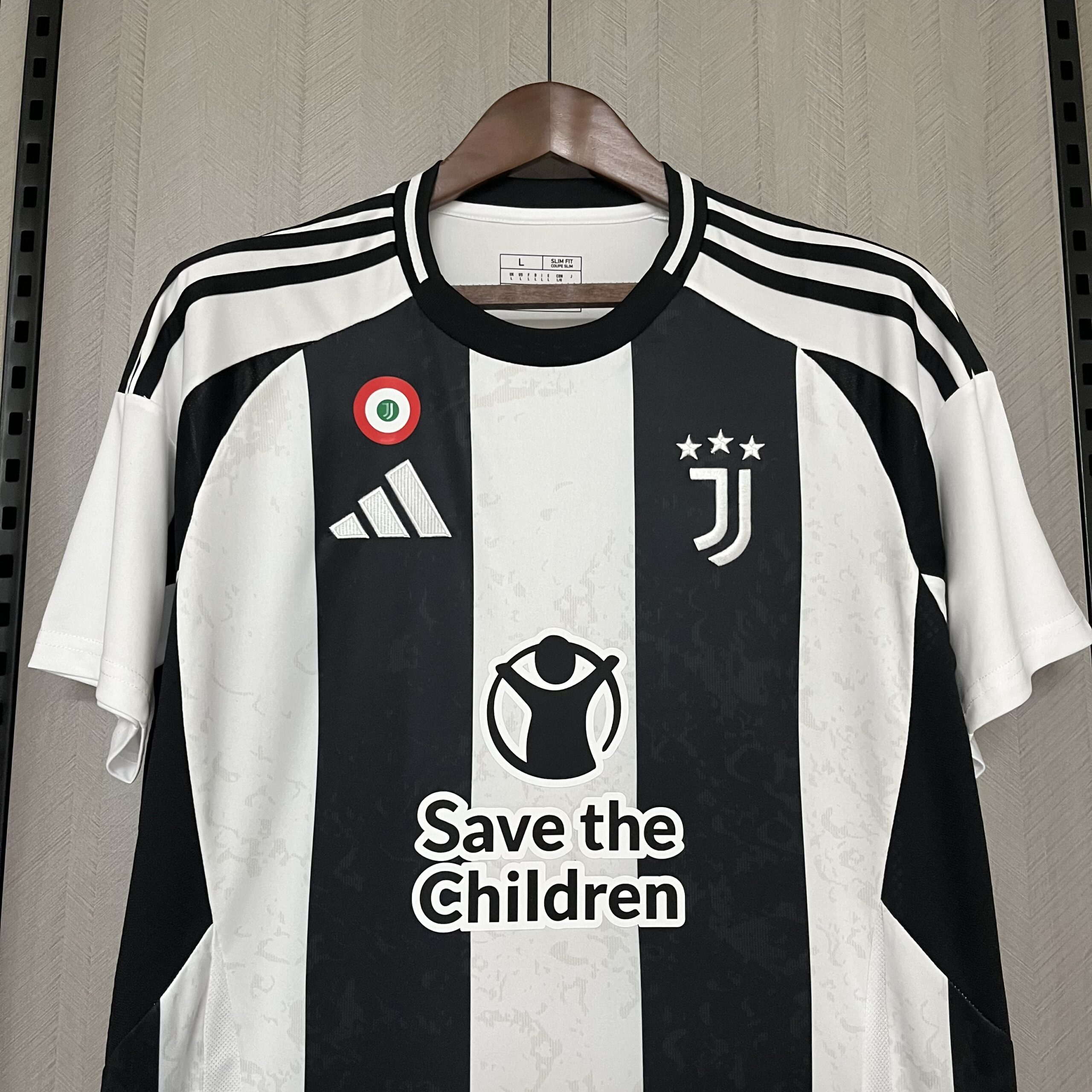 Camisa Juventus – Branca/Preta – 24/25