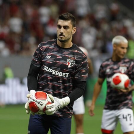 Camisa São Paulo - Patrocínio - Preta Pré Jogo - 24/25 - Imagem 3