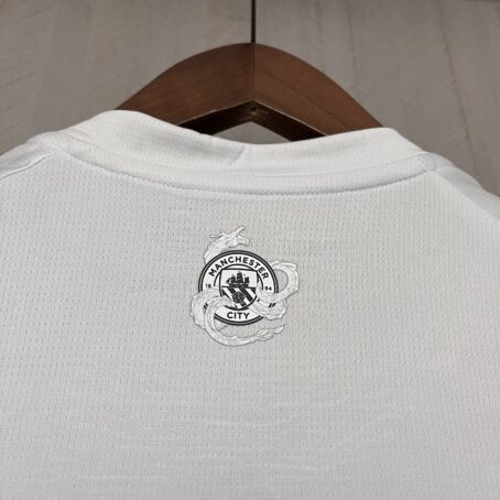 Camisa Manchester City Edição Especial - Branca - 24/25 - Imagem 11
