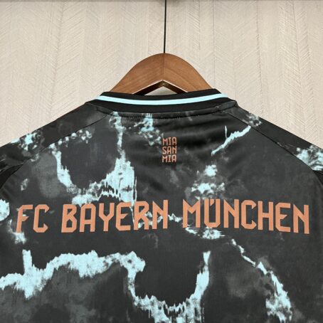 Camisa Bayern de Munique - Preta -  24/25 - Imagem 9