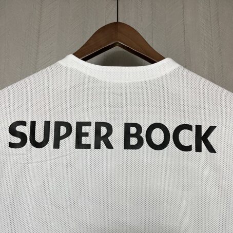 Camisa Sporting Edição Especial - Branca/Verde - 24/25 - Imagem 9