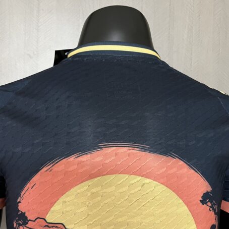 Camisa Japão Edição Especial - Modelo Jogador - N12 - 24/25 - Imagem 9