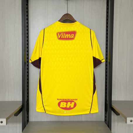 Camisa Cruzeiro Goleiro - Patrocínio - Amarela - 24/25 - Imagem 3