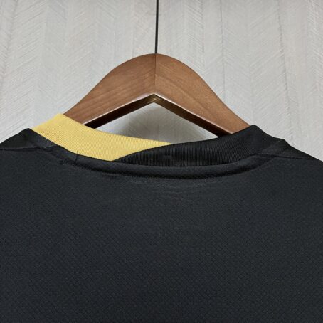Camisa Sporting III - Preta/Dourada - 24/25 - Imagem 9