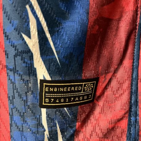 Camisa Barcelona Edição Especial - Modelo Jogador - Azul/Grená - 24/25 - Imagem 6