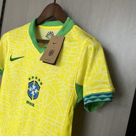 Camisa Brasil - Feminina - Amarela - 24/25 - Imagem 9