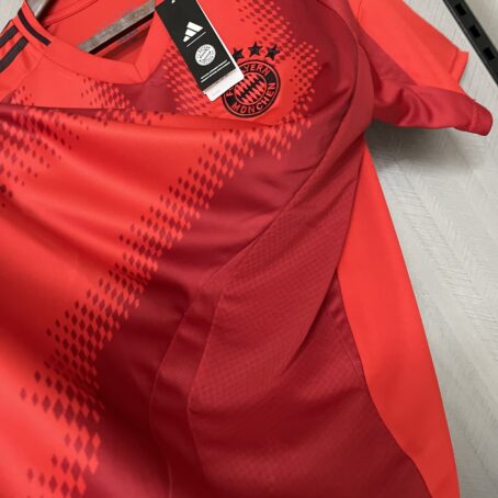 Camisa Bayern de Munique - Vermelha -  24/25 - Imagem 7