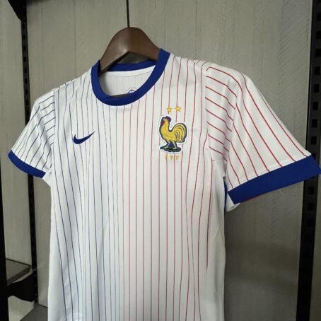 Camisa França - Infantil - Branca - 24/25 - Imagem 7
