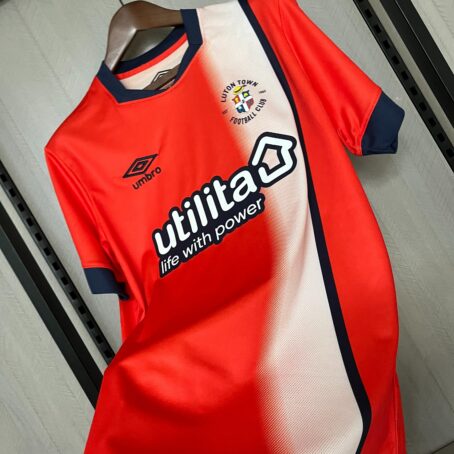 Camisa Luton - Vermelha - 24/25 - Imagem 6