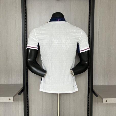 Camisa Inglaterra - Modelo Jogador - Branca - 24/25 - Imagem 11