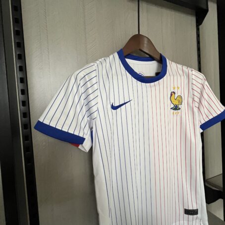 Camisa França - Infantil - Branca - 24/25 - Imagem 6