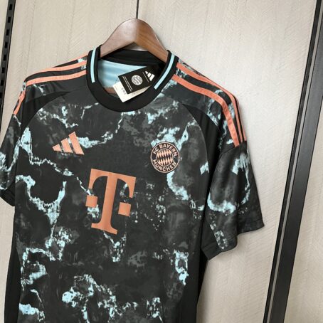 Camisa Bayern de Munique - Preta -  24/25 - Imagem 5