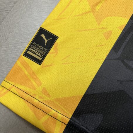 Camisa Borussia Dortmund Edição Especial - Amarela/Preta - 24/25 - Imagem 6