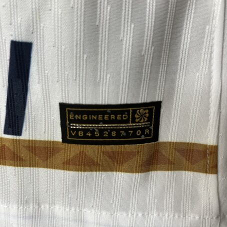 Camisa Pumas - Modelo Jogador - Branca – 24/25 - Imagem 4