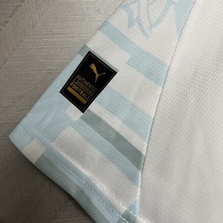 Camisa Olympique de Marseille - Branca - 24/25 - Imagem 6