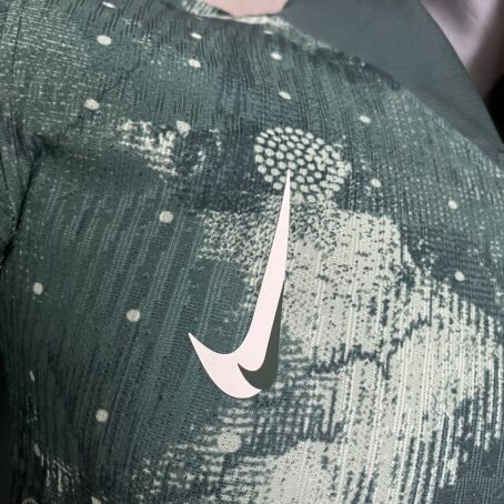 Camisa Tottenham III - Modelo Jogador - Verde - 24/25 - Imagem 3