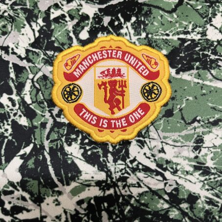 Camisa Manchester United - Infantil - Verde Pre Jogo - 24/25 - Imagem 3