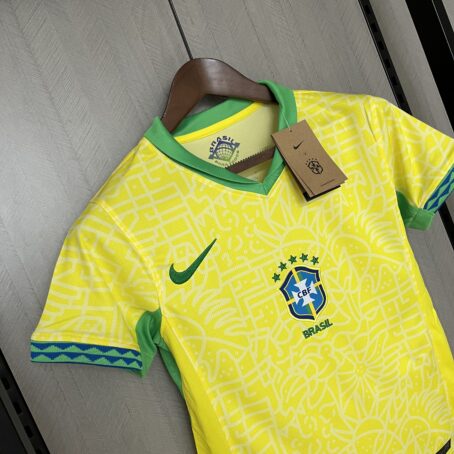 Camisa Brasil - Feminina - Amarela - 24/25 - Imagem 5