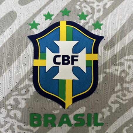 Camisa Brasil Goleiro - Modelo Jogador - Branca – 24/25 - Imagem 3