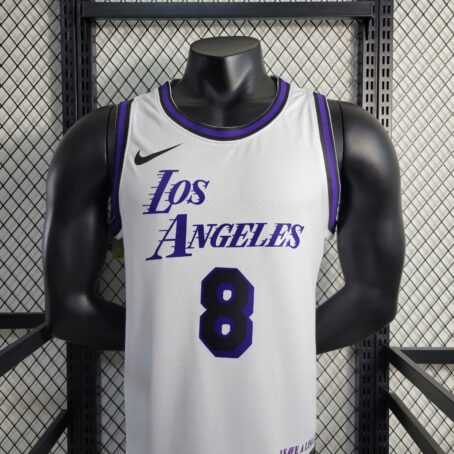 Camisa Regata NBA Los Angeles Lakers - Branca/Roxa - #8 Bryant - 23/24 - Imagem 2