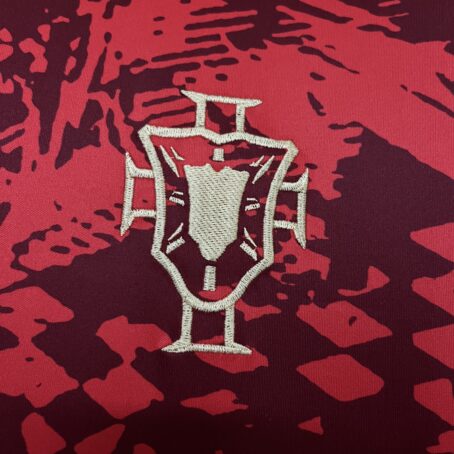 Camisa Portugal Edição Especial - Vermelha - 24/25 - Imagem 3