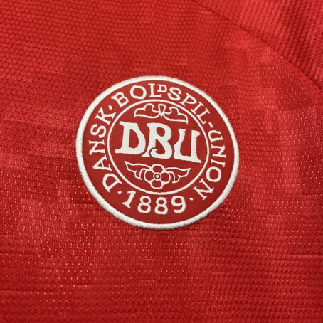 Camisa Dinamarca - Vermelha - 24/25 - Imagem 3