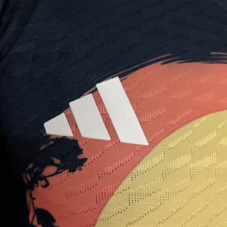 Camisa Japão Edição Especial - Modelo Jogador - N12 - 24/25 - Imagem 2