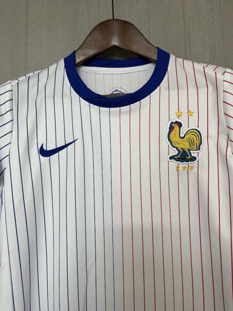 Camisa França - Infantil - Branca - 24/25 - Imagem 2