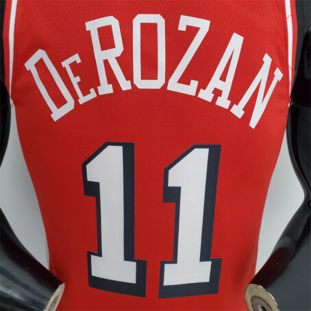 Camisa Regata NBA Chicago Bulls – Vermelha – #11 DeRozan – 75 Anos - Imagem 8