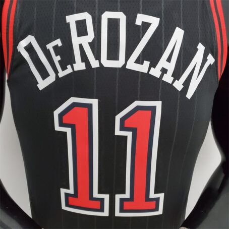 Camisa Regata NBA Chicago Bulls – Preta – #11 DeRozan - 75 Anos - Imagem 7