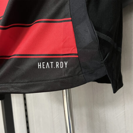 Camisa Flamengo – Modelo Jogador – Rubro Negra – 25/26 - Imagem 10